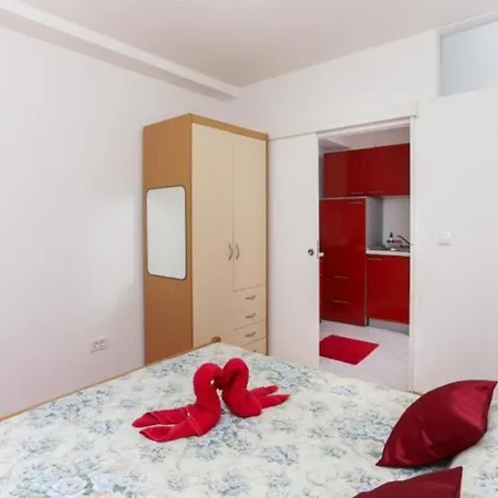 Apartments Mira - Comfy With Garden Dubrovnik Exterior photo